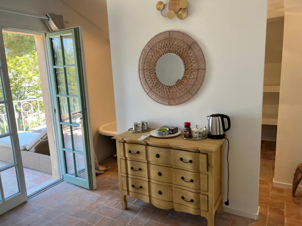 Maison D'Orange - La Pinede Saint-Tropez Luaran gambar
