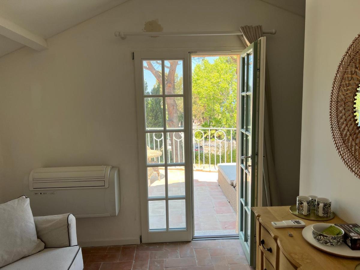Maison D'Orange - La Pinede Saint-Tropez Luaran gambar